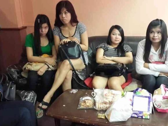 Phuket Police arrest illegal masseuses