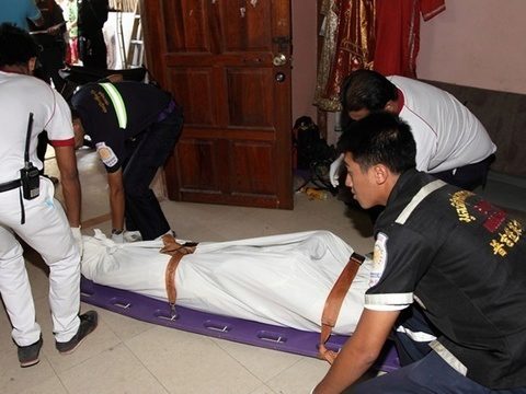 Phuket man found hanging from door handle