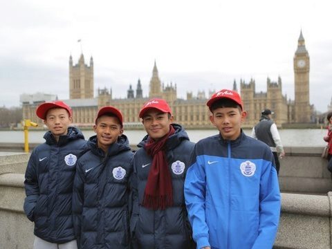 Air Asia sends four youths to train with QPR