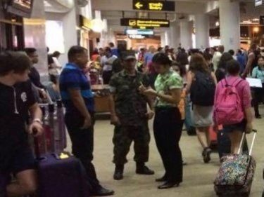 Phuket Airport Taxi Drivers Double Extortionate Fares in Holiday Shortage