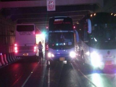 Tourist Bus Runs Out of Fuel in Phuket Underpass Emergency: Photo Special