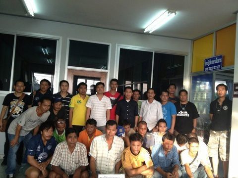 Police net 14 in Muay Thai TV betting party at Thalang house