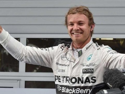 Game on as Nico Rosberg enlivens title fight in Austria