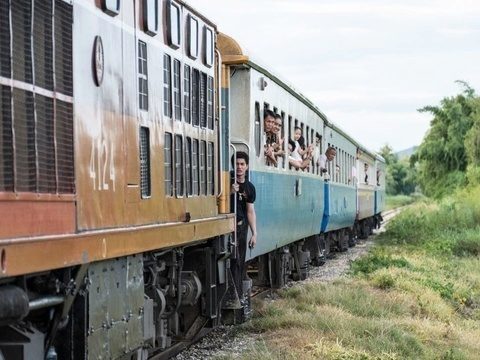 Безопасность железных дорог Таиланда оценили в миллиард долларов